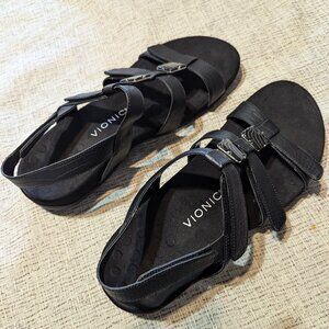 Vionic Size 12 adjustable black sandals